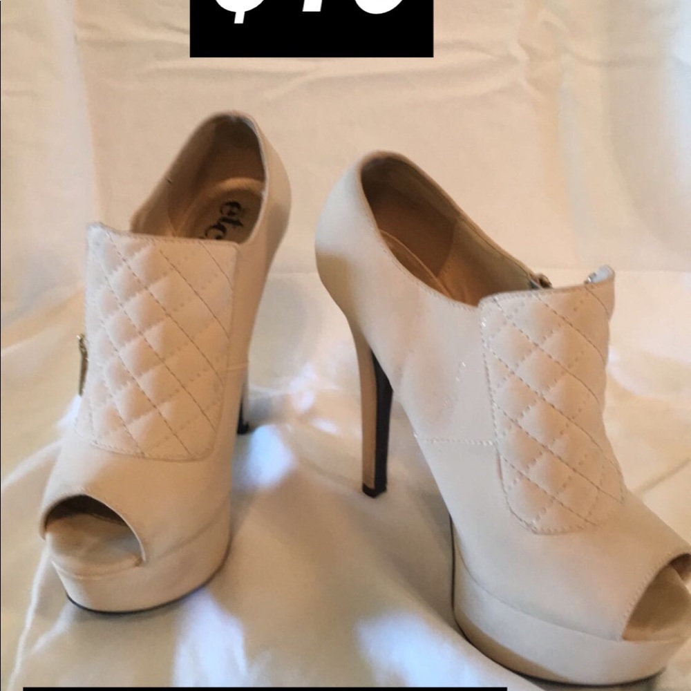Beige heels